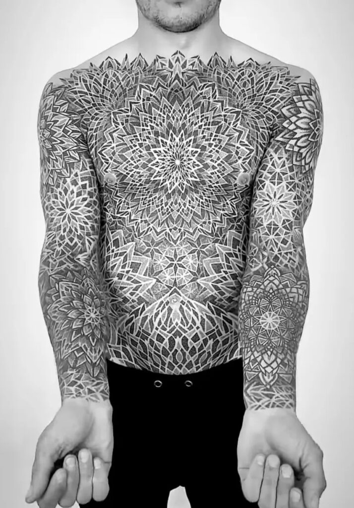 geometrinen tatuointi 2